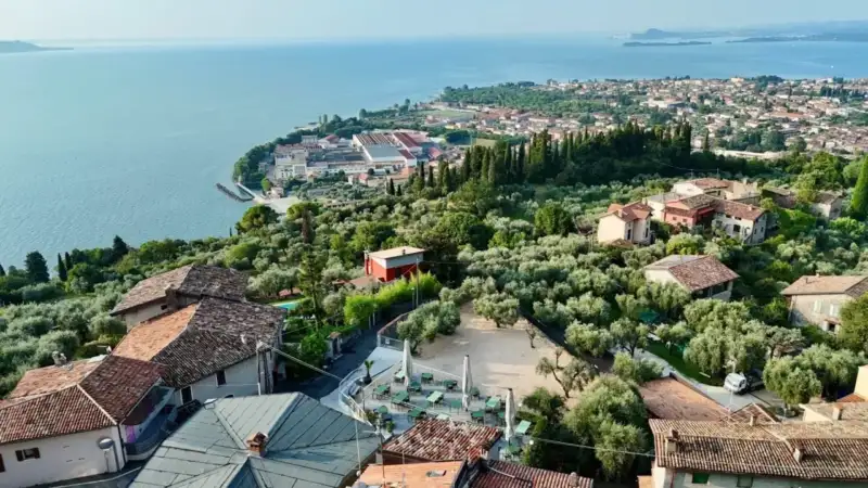 Ristorante con terrazza panoramica e vista lago, Toscolano Maderno