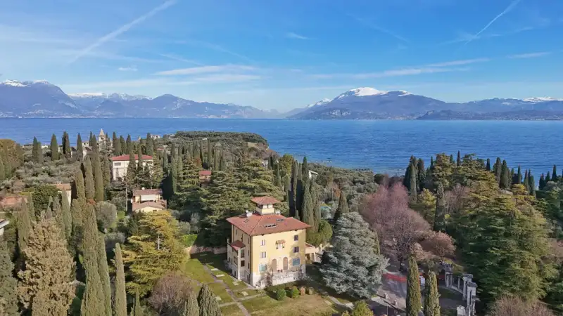 Magnifica Dependance in villa d'Epoca nel Cuore di Sirmione, Sirmione